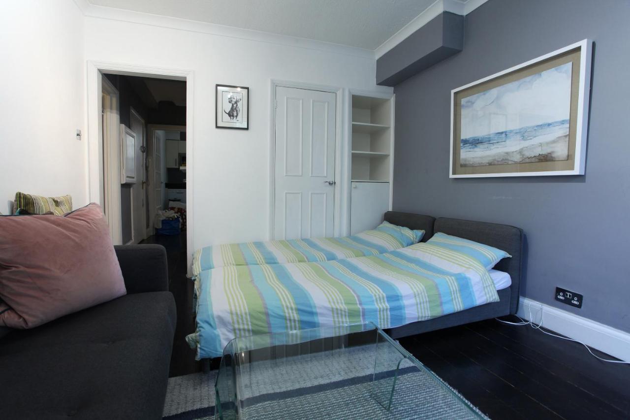 Walk To Notting Hill /Paddington 1 B/R With Patio Londres Exterior foto