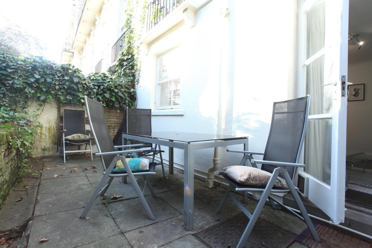 Walk To Notting Hill /Paddington 1 B/R With Patio Londres Exterior foto