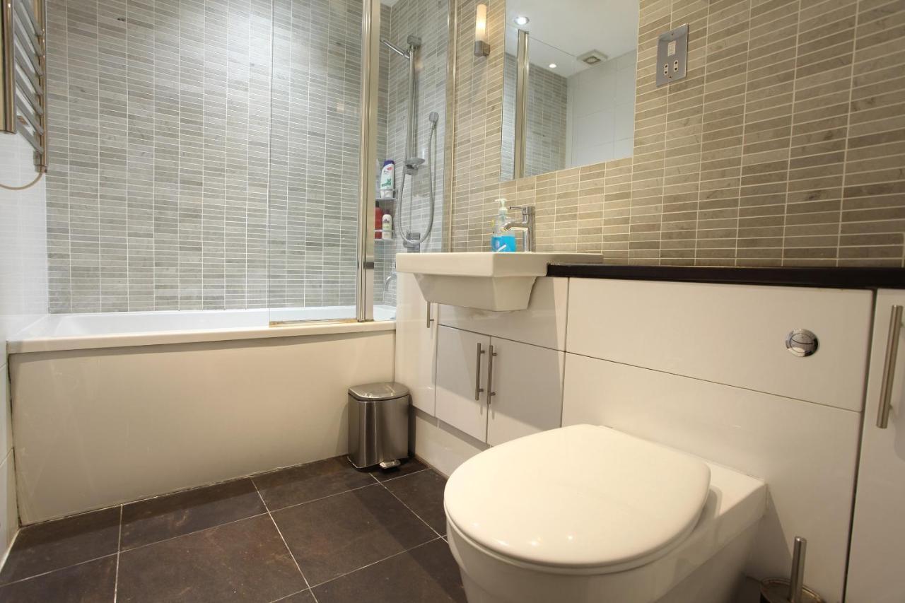 Walk To Notting Hill /Paddington 1 B/R With Patio Londres Exterior foto